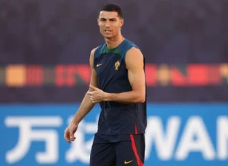 Португалия проиграла Ирландии с удалением Роналду