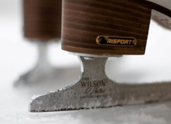 Сына Плющенко увезли на скорой после шоу в Петербурге