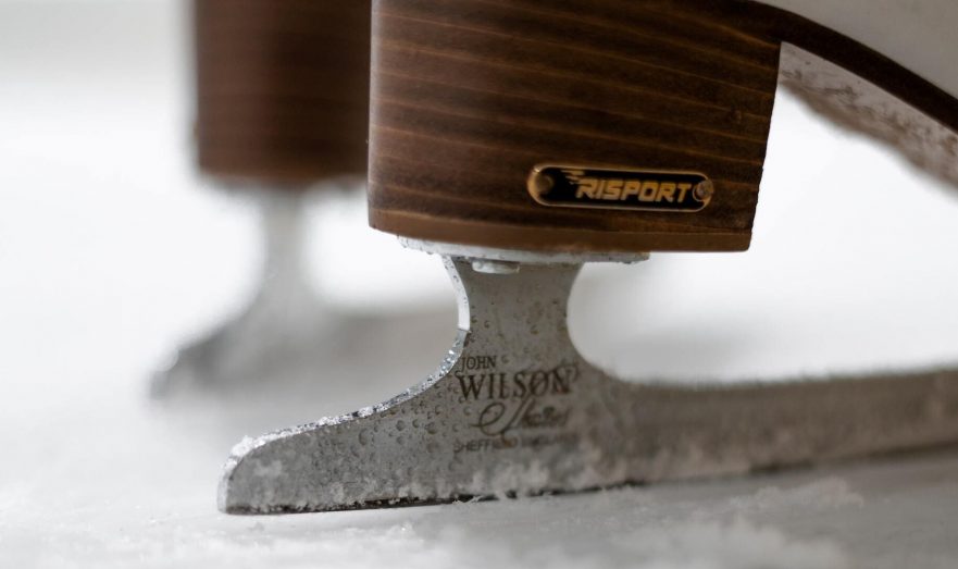 Сына Плющенко увезли на скорой после шоу в Петербурге